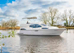 External image of boat