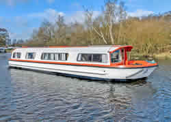 External image of boat