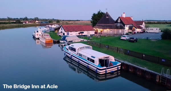 The moorings at The Bridge Inn, Acle