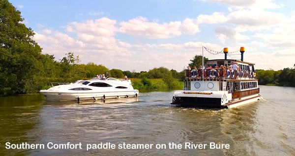 Southern Comfort Paddle Streamer on the River Bure