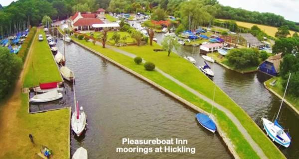 Pleasureboat Inn moorings Hickling